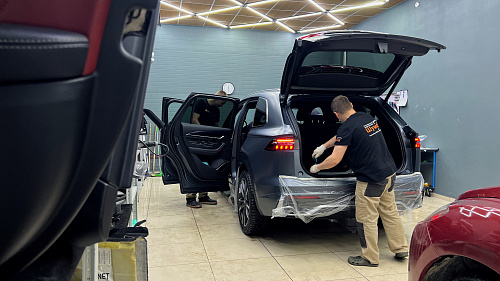 Разбор салона Джили Монжаро